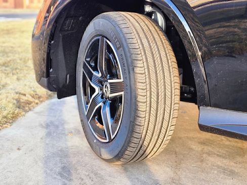 Certified 2026 Mercedes-Benz GLC 300 4MATIC image 32