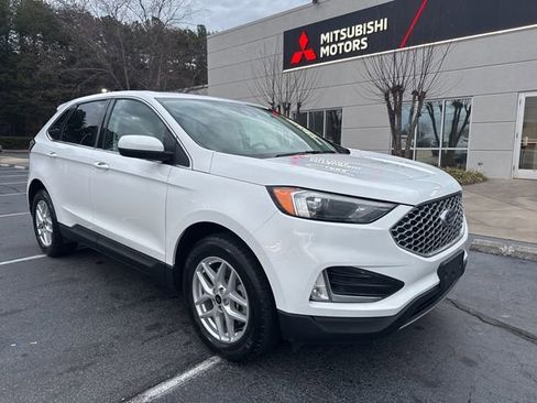 Used 2023 Ford Edge SEL w/ Convenience Package image 8