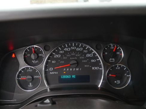 Used 2019 Chevrolet Express 2500 Work Van w/ Driver Convenience Package image 15