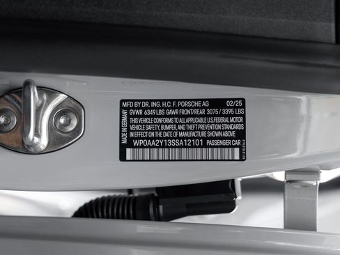 Certified 2025 Porsche Taycan AWD/4WD image 41
