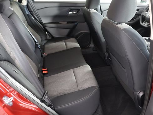 Used 2026 Nissan Rogue SV w/ Cold Weather Package FWD image 22
