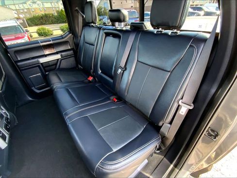 Used 2022 Ford F250 Lariat w/ Tremor Off-Road Package image 17