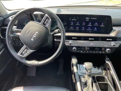 Used 2025 Kia Telluride S FWD image 15