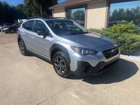 Used 2021 Subaru Crosstrek 2.5i Sport w/ Moonroof Package AWD/4WD image 1