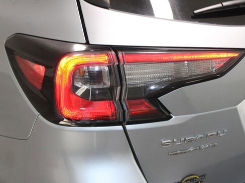 Used 2022 Subaru Outback Limited image 56