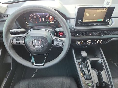 Used 2025 Honda Accord LX image 11