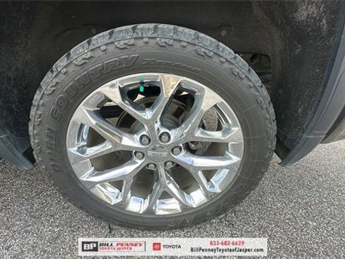 Used 2020 GMC Sierra 1500 SLT w/ SLT Premium Plus Package image 19