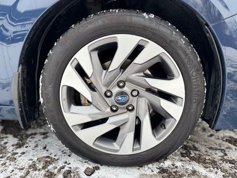 Used 2023 Subaru Legacy Limited image 9