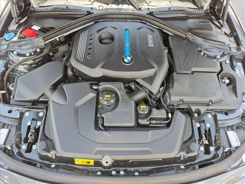 Used 2018 BMW 330e w/ Convenience Package RWD image 24