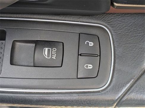 Used 2019 RAM 2500 Limited image 39