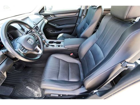 Used 2021 Honda Accord EX-L image 11