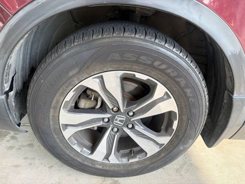 Used 2018 Honda CR-V LX image 2