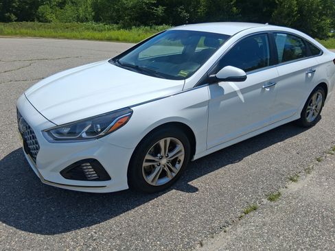 Used 2019 Hyundai Sonata SEL w/ Tech Package 02 FWD image 1