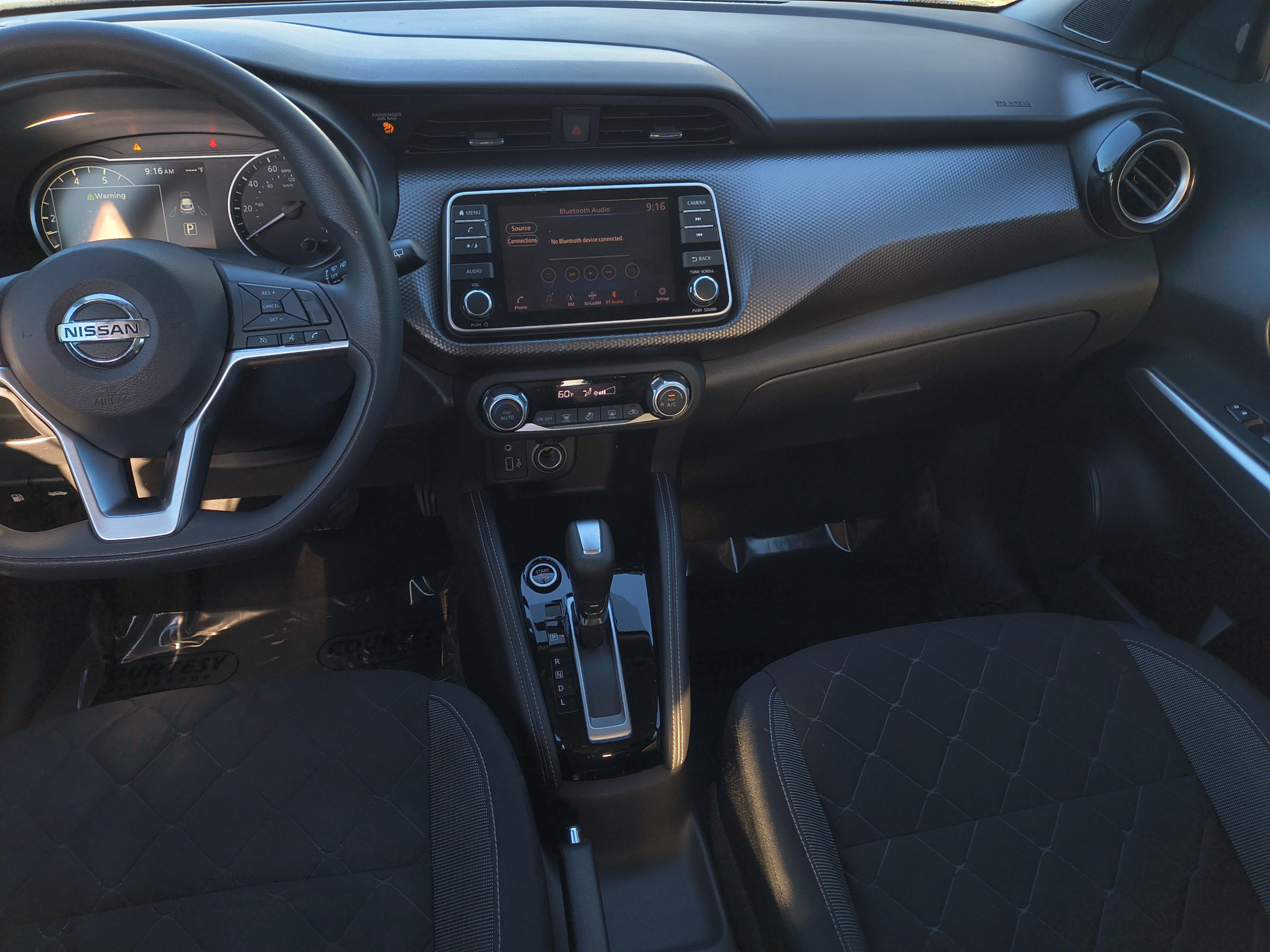 Certified 2018 Nissan Kicks SV FWD image 13