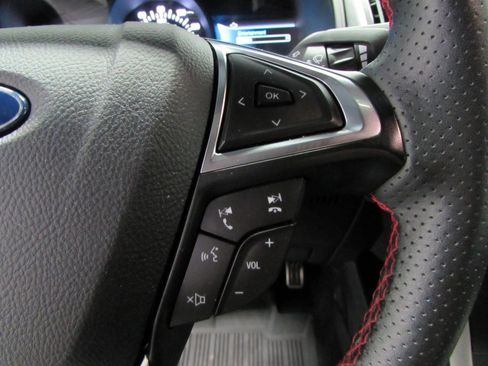 Used 2024 Ford Edge ST-Line AWD/4WD image 25