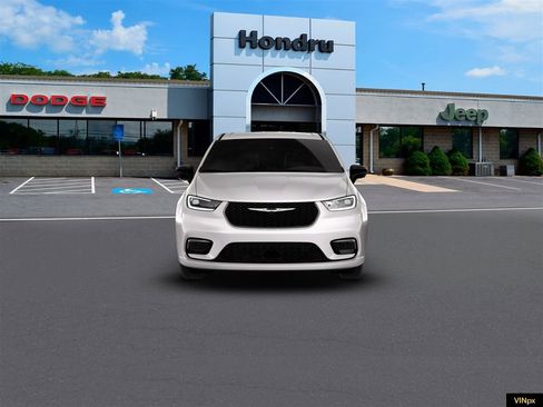 New 2026 Chrysler Pacifica Select image 12