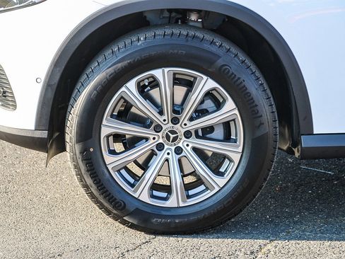 New 2026 Mercedes-Benz GLC 300 image 9