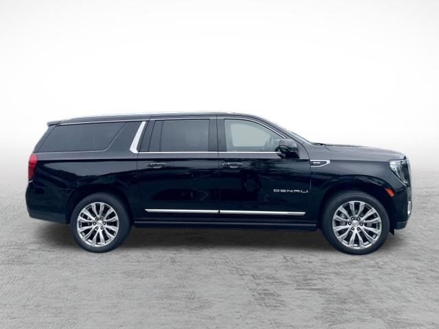 Used 2021 GMC Yukon XL Denali w/ Denali Ultimate Package AWD/4WD image 4