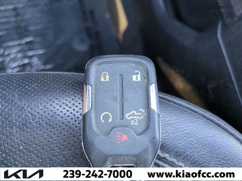 Used 2020 Chevrolet Silverado 2500 LTZ w/ LTZ Premium Package image 29