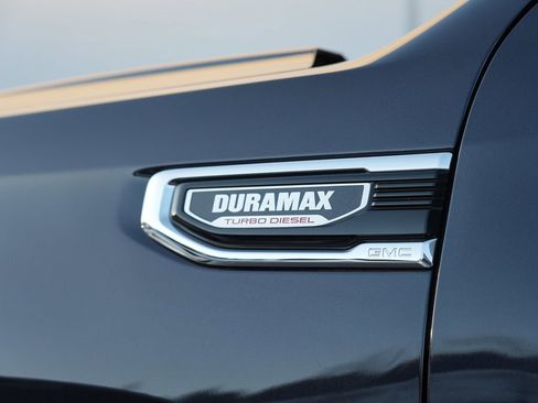 Used 2023 GMC Sierra 1500 SLT w/ SLT Premium Package image 10