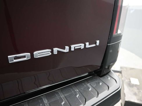 New 2025 GMC Sierra EV Denali image 28