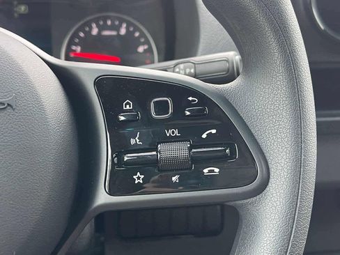 Used 2024 Mercedes-Benz Sprinter 2500 image 26