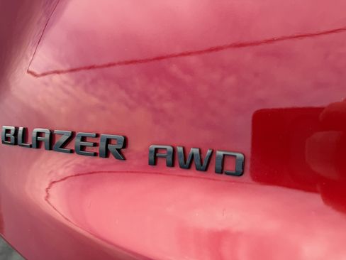 Used 2023 Chevrolet Blazer LT w/ Midnight/Sport Edition image 11