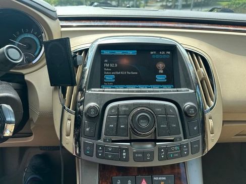 Used 2012 Buick LaCrosse Premium FWD image 9