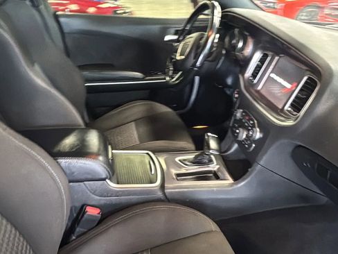 Used 2021 Dodge Charger R/T RWD image 10