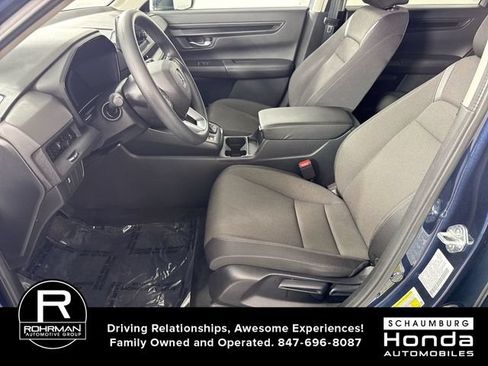Used 2025 Honda CR-V LX image 4