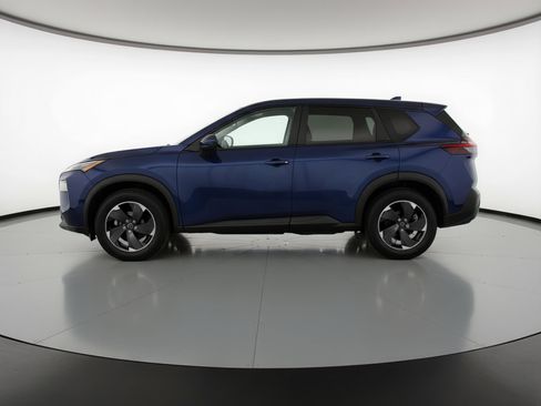 Used 2025 Nissan Rogue SV image 5