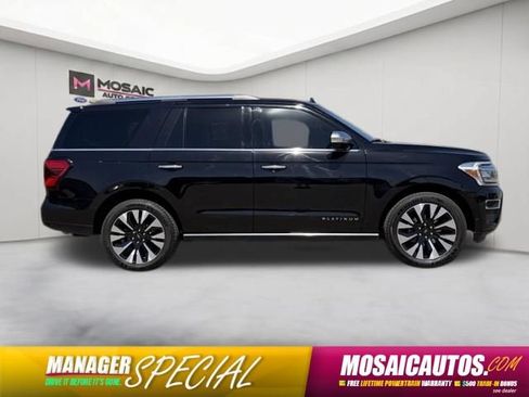 Used 2024 Ford Expedition Platinum AWD/4WD image 7