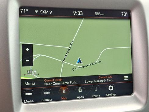 Used 2021 Jeep Compass Latitude w/ Driver Assistance Group AWD/4WD image 20