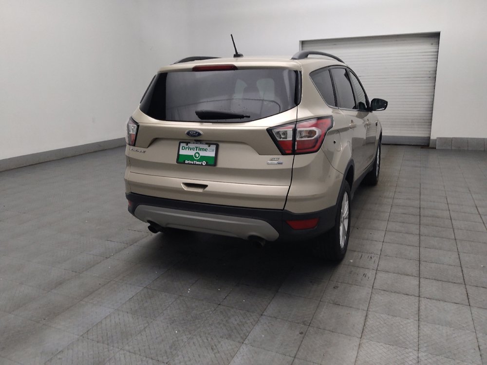 Used 2018 Ford Escape SE AWD/4WD image 9