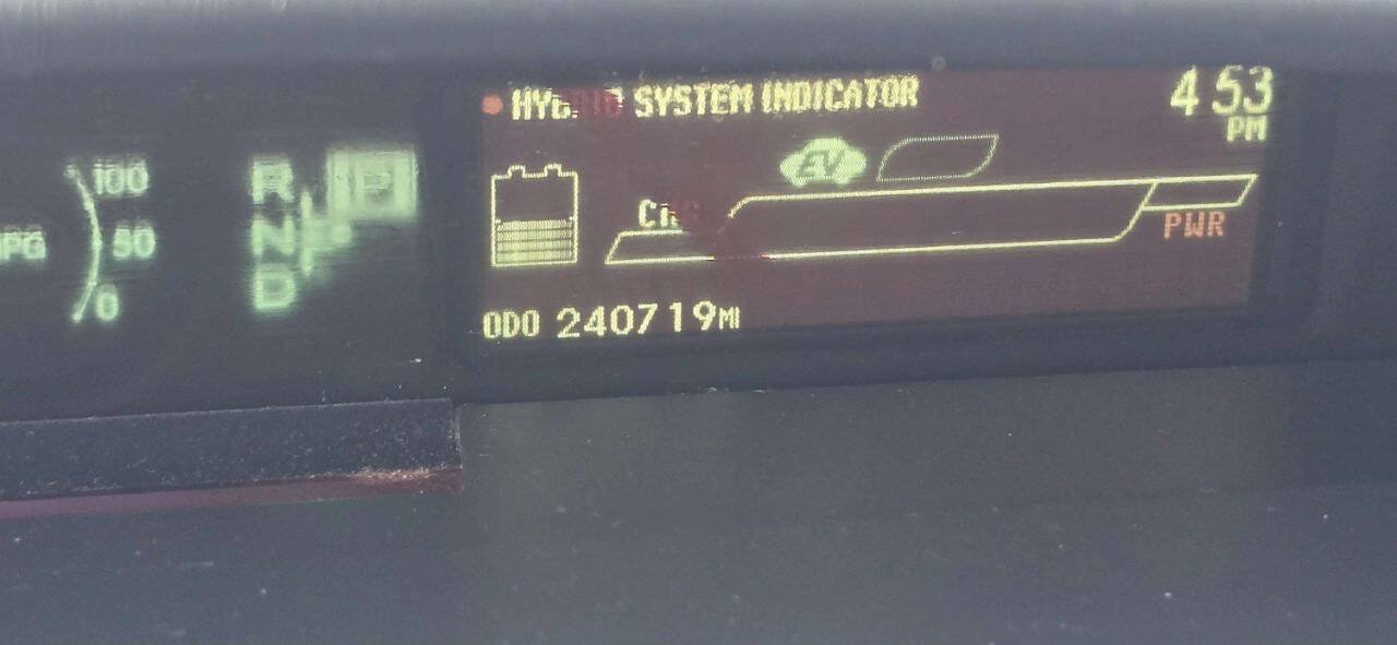 Used 2014 Toyota Prius Two FWD image 9