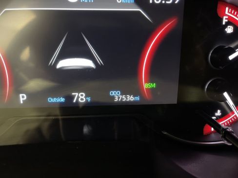 Certified 2025 Toyota RAV4 XLE FWD image 19