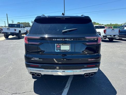 Used 2024 GMC Acadia Denali w/ Super Cruise Package FWD image 7