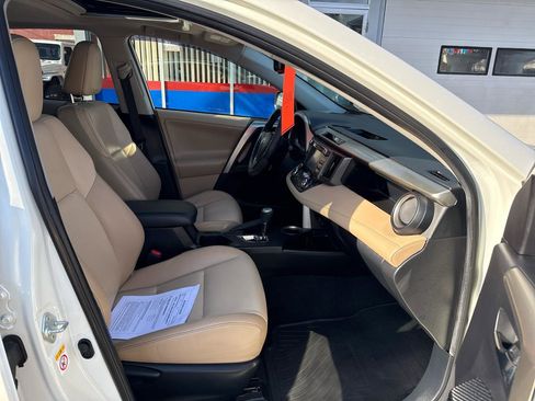 Used 2013 Toyota RAV4 Limited image 26