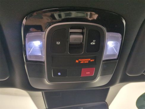 Certified 2022 Hyundai Santa Cruz SEL Premium w/ Cargo Package image 23