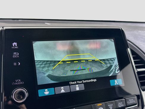 Used 2023 Honda Odyssey Sport image 22