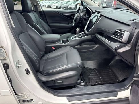Used 2023 Subaru Outback Limited AWD/4WD image 18