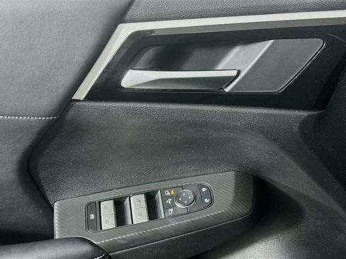 Used 2024 Mitsubishi Outlander SE image 15