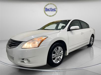 Used 2011 Nissan Altima 2.5 SL w/ 2.5SL Pkg
