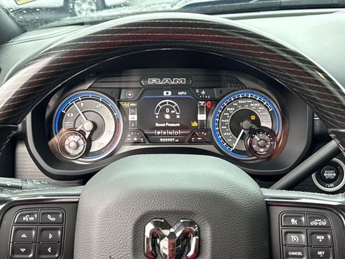 Used 2022 RAM 2500 Limited image 14