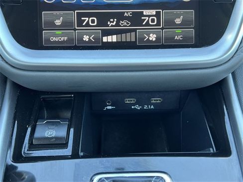 Certified 2022 Subaru Outback Premium image 13