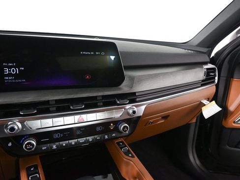 Used 2025 Kia Telluride SX X-Line image 13