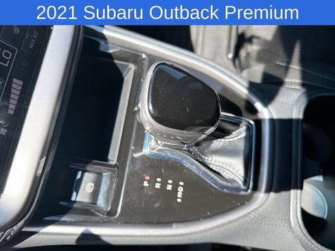 Used 2021 Subaru Outback Premium AWD/4WD image 27