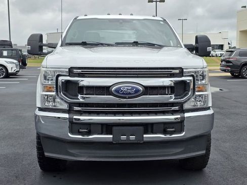 Used 2022 Ford F250 XL w/ STX Appearance Package AWD/4WD image 2