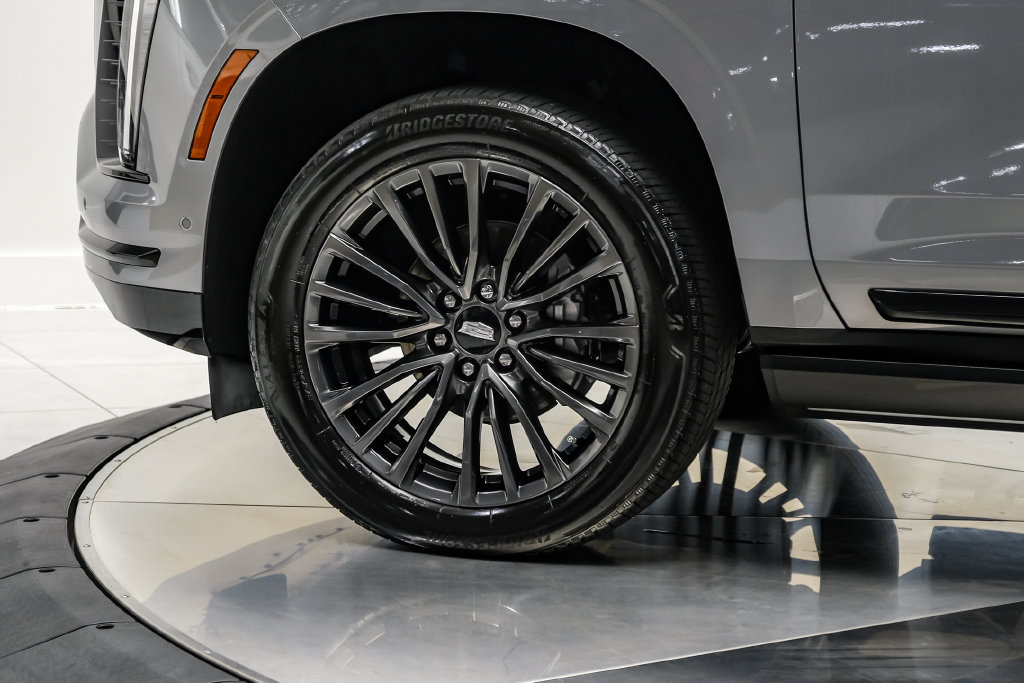 Used 2025 Cadillac Escalade Sport Platinum AWD/4WD image 59