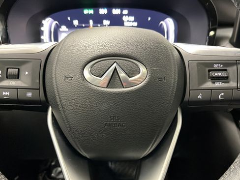 Used 2023 INFINITI QX60 Luxe AWD/4WD image 16